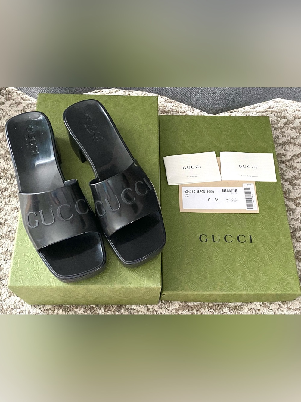 Authentic Gucci Black Rubber Patent Sandals with Box